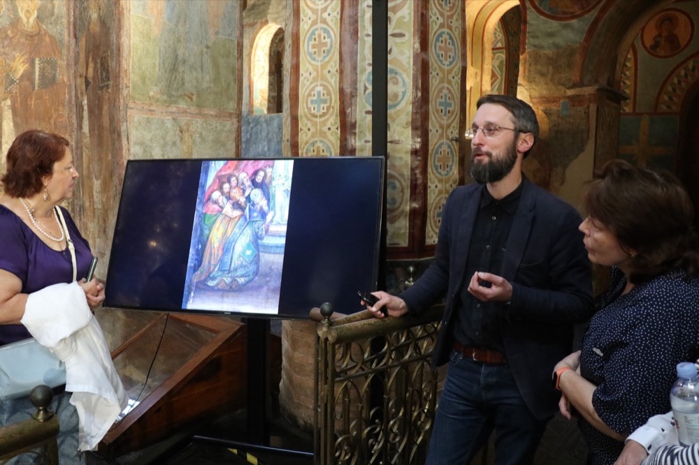 Екскурсія в Будинку митрополита